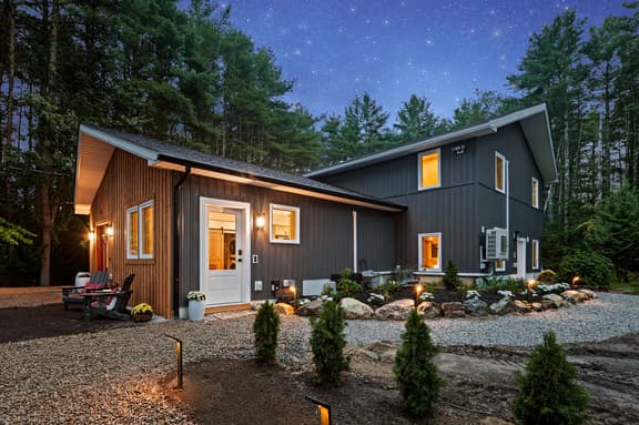 The Luna Lodge - close to old Orchard beach